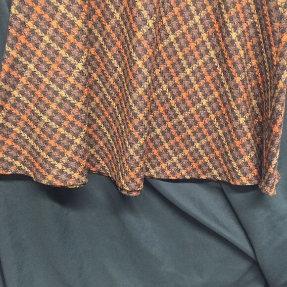 Dress barn skirt size 8 brown plaid - Picture 3 of 6